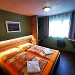 Kovarov Guest house