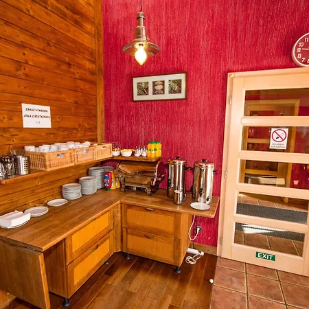 Pensionat Kovarov 3*