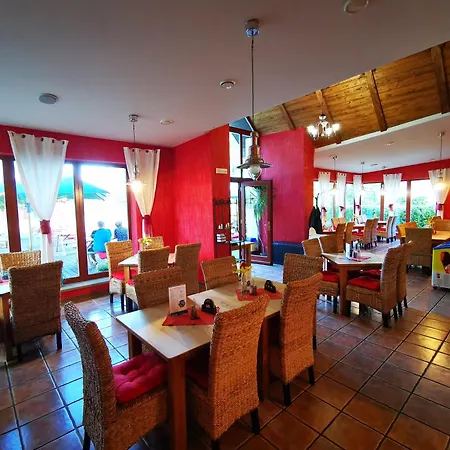 Pensionat Kovarov 3*