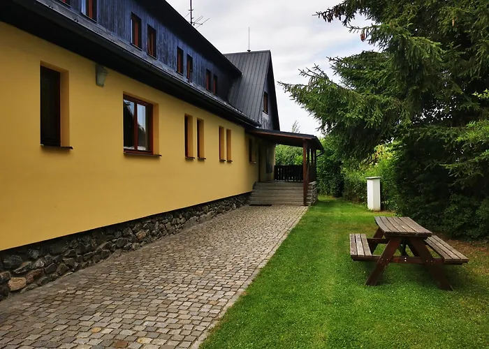 Pensjonat Kovarov 3*